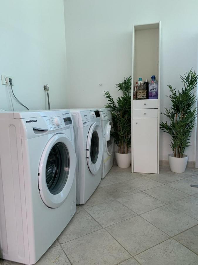 Apartamento Grey Pearl With Free Ev Ch-Station Valbandon Exterior foto